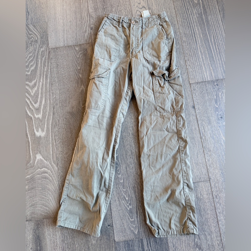 Zara Cargo Pants in Olive Green Size 0